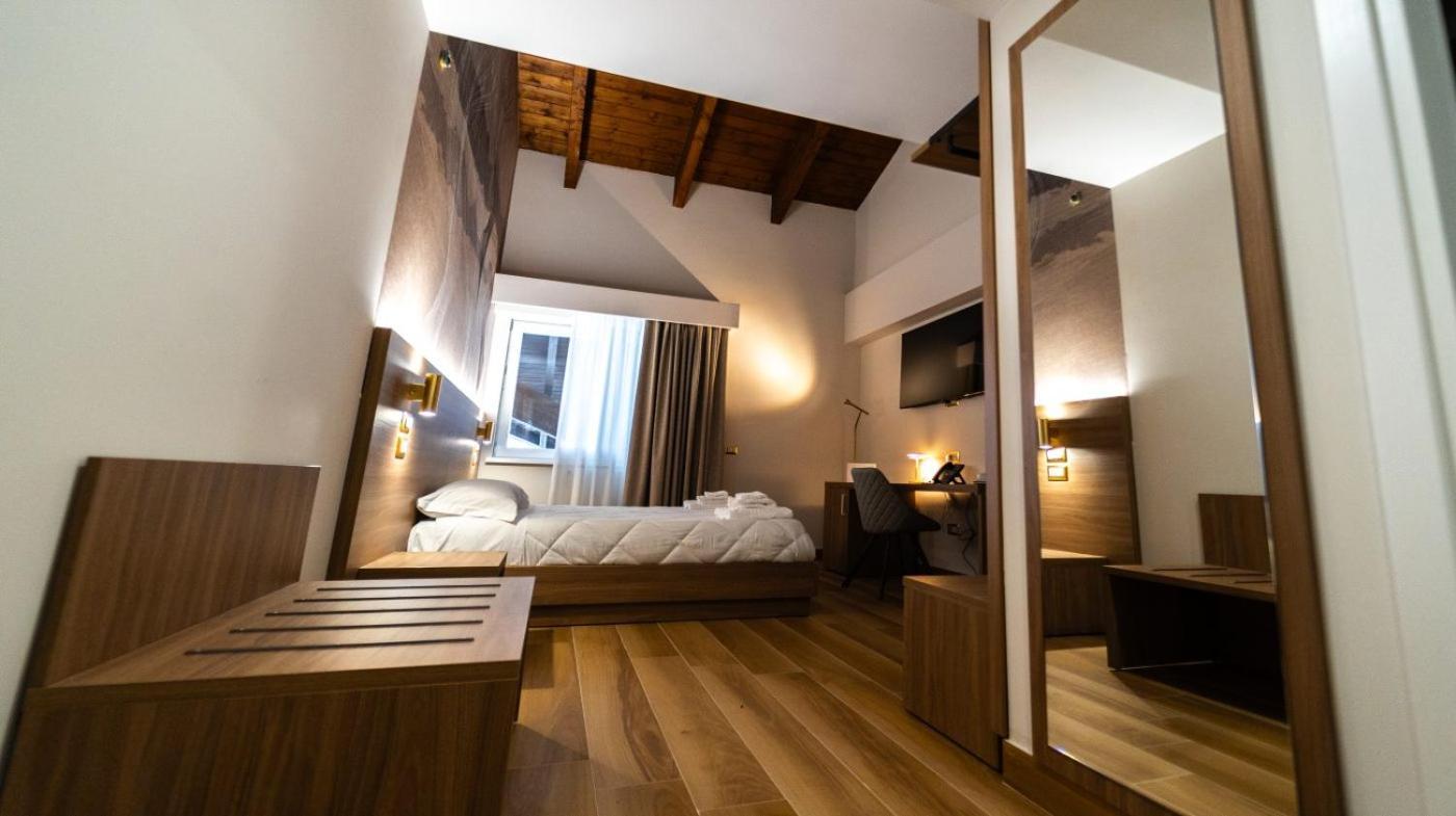 Hotel Pierfaone Abriola Bagian luar foto