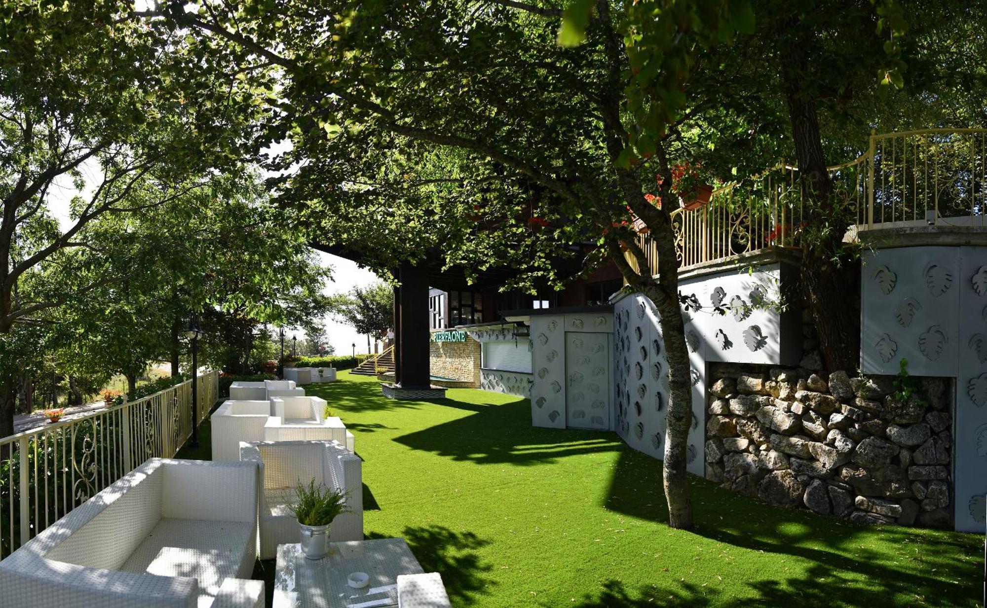 Hotel Pierfaone Abriola Bagian luar foto